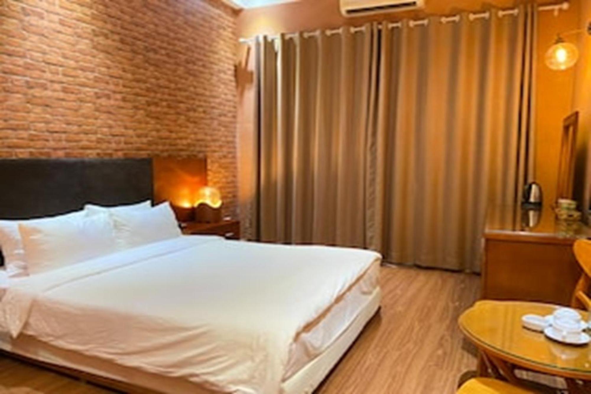 Super Oyo Capital O 1173 Le Grand Hanoi Hotel - The Ruby Eksteriør bilde